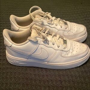 Youth Nike Air Force 1
